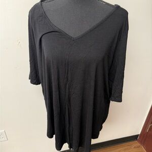Torrid Black V-Neck Women's Super Soft Top Plus Size 3